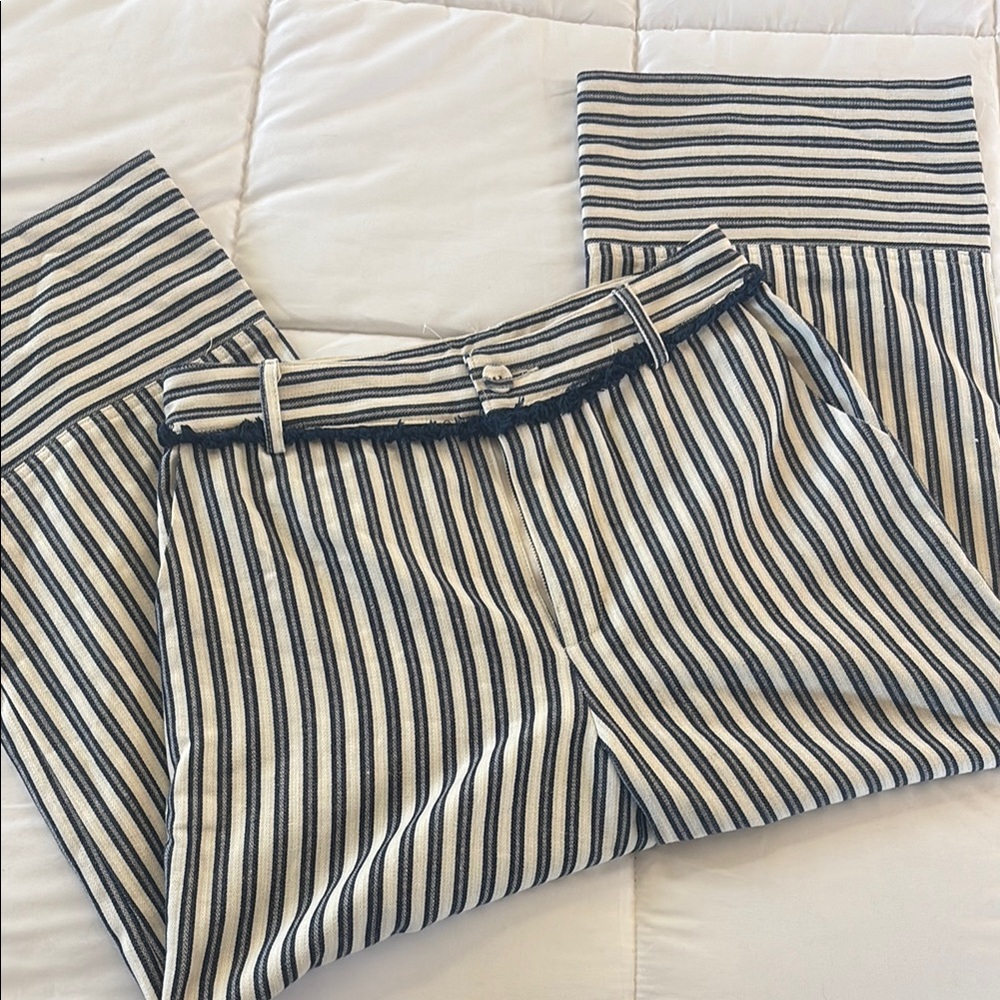 MOON RIVER Striped Black and White Pants Size M